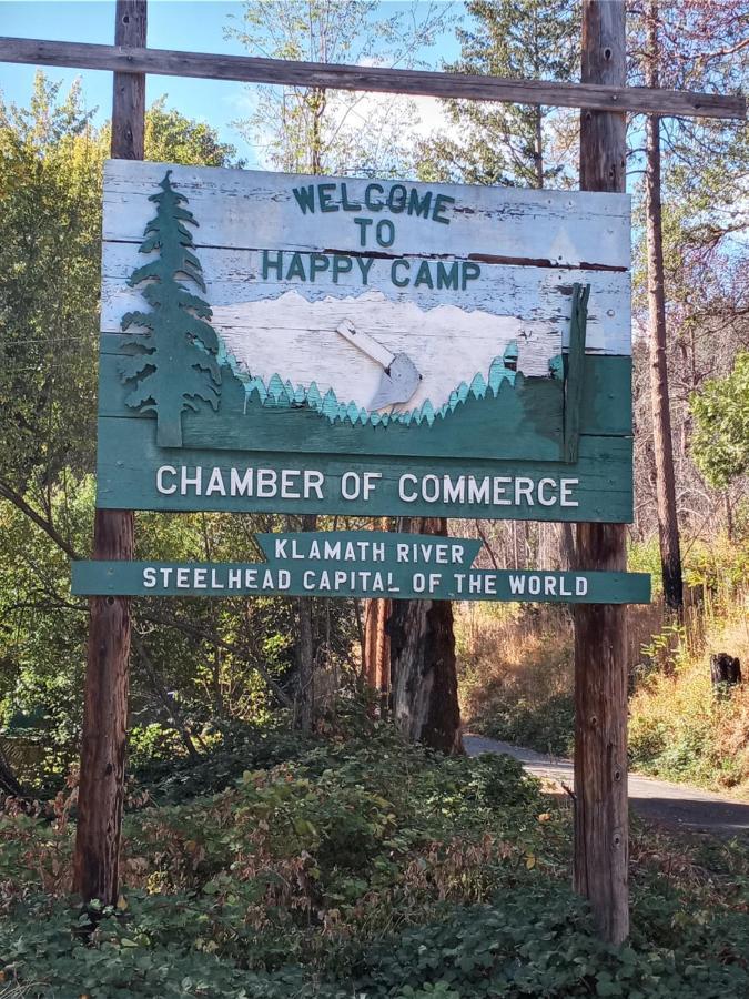 Bigfoot Rv & Cabins Park Happy Camp Екстериор снимка